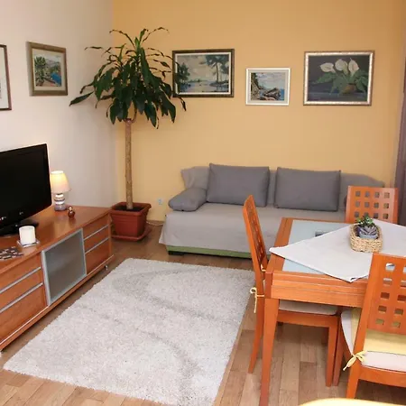 Apartman Vesna Апартаменты Сплит