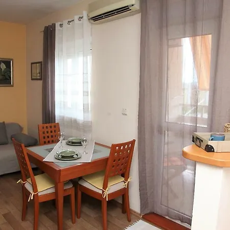 Apartman Vesna *