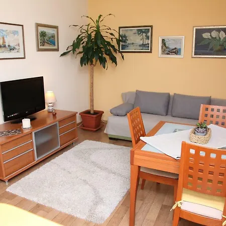 Apartman Vesna Апартаменты